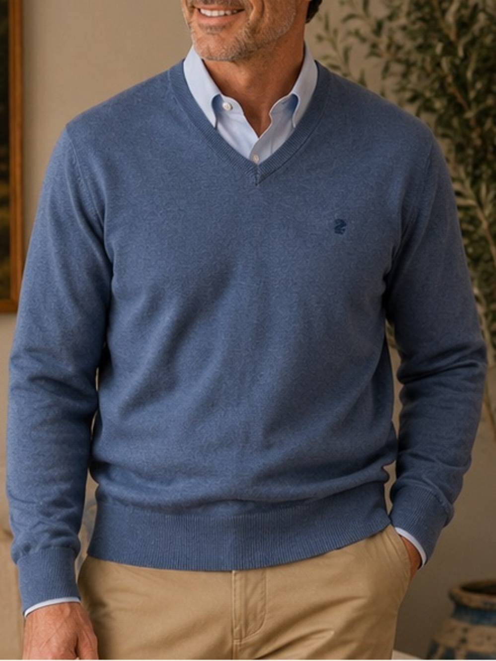 Izod Men’s V-Neck Sweater in Slate Blue size XL 100 % cotton